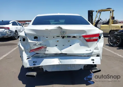 2015 Toyota Avalon Xle z USA, uszkodzony, nr VIN 4T1BK1EB2FU162194